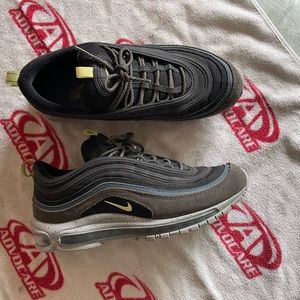 Nike Air Max 97